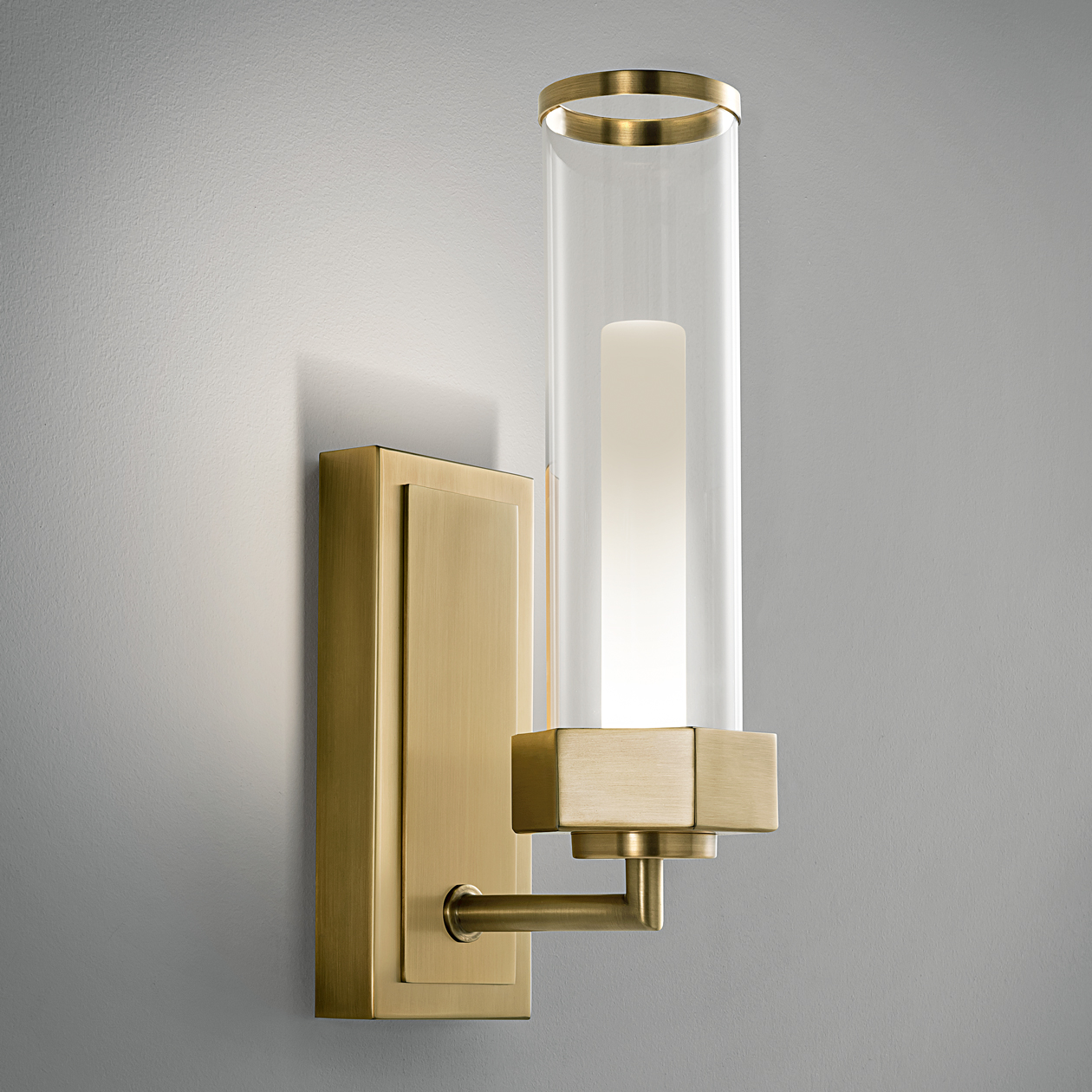 Настенный светильник в ванну. Бра Chelsom Limited Wall Lamp Marble. Бра Chelsom Brass. Бра Asaf Weinbroom linestra 110 Oak & Brass Wall Lamp. Chelsom RG / 3 / w1 / EBR.