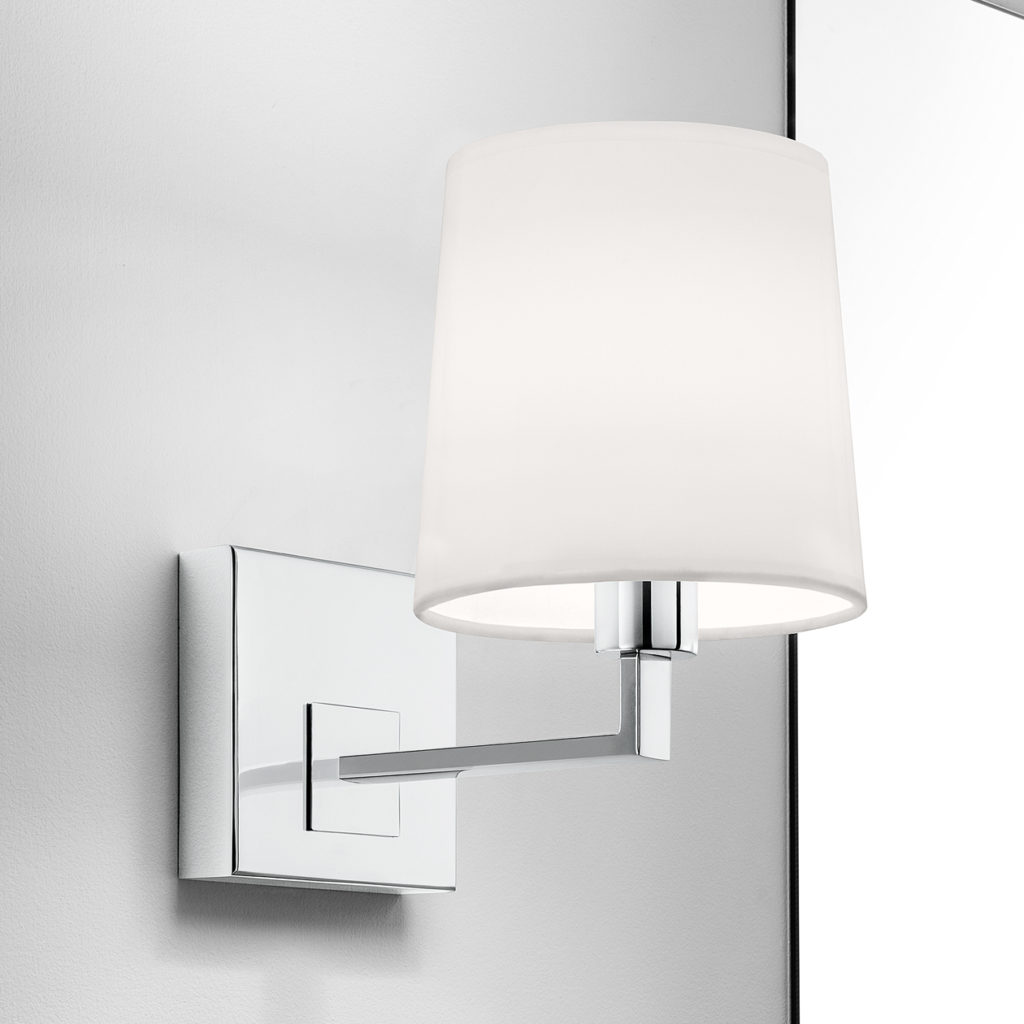 Chelsom Designs Elegant Polished Chrome Bathroom Wall Light 48 cm 