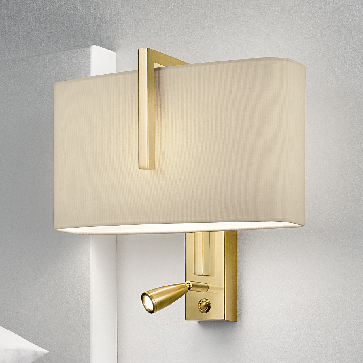 CHECK IN BRASS WALL LIGHT, CH/9/W1/LED/BRB